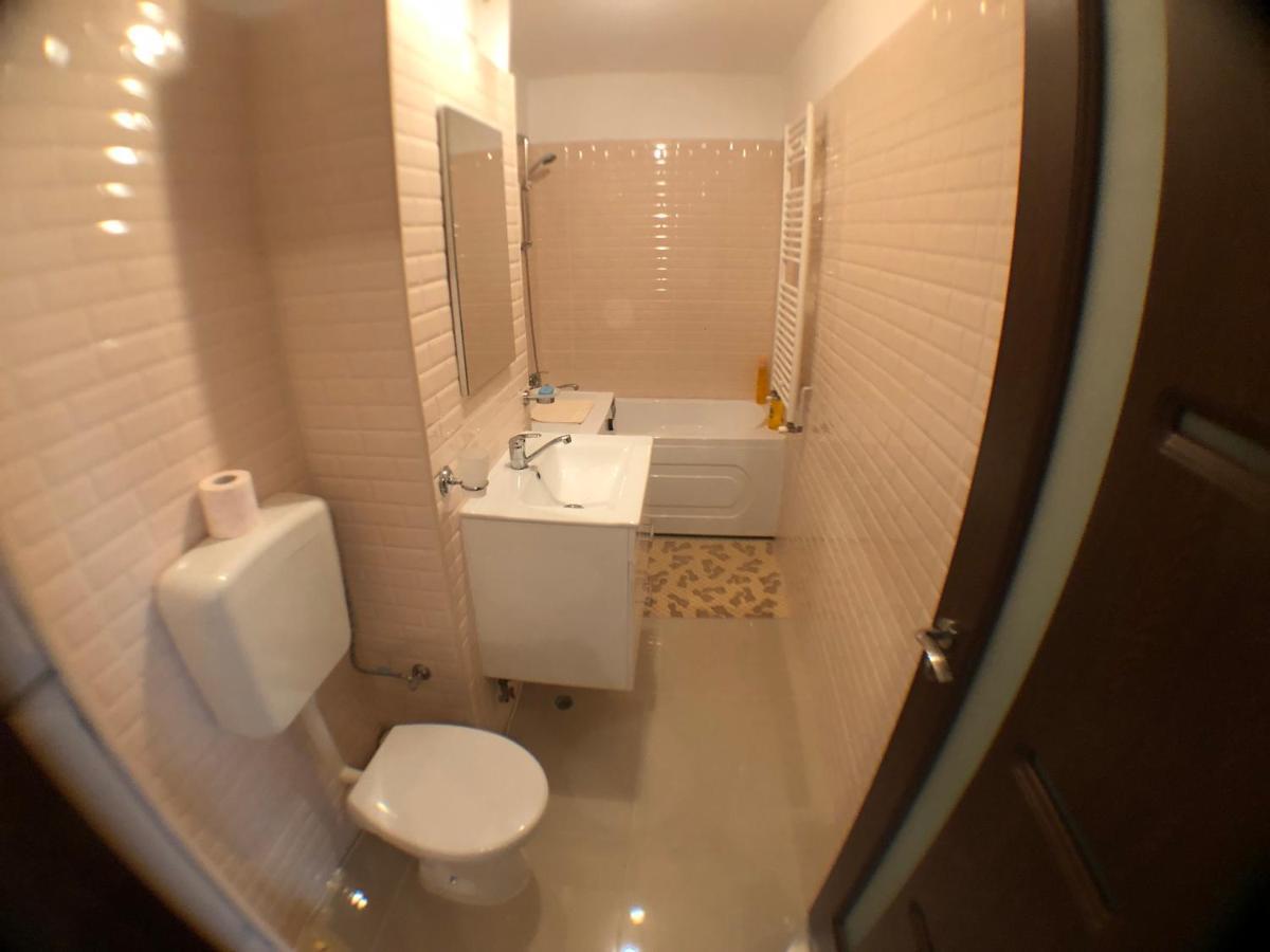 Le Garcon De Cristina-Simple,Quiet,Spacious Studio 부쿠레슈티 외부 사진