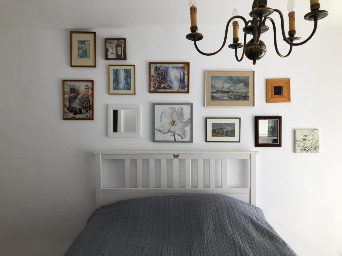 Le Garcon De Cristina-Simple,Quiet,Spacious Studio 부쿠레슈티 외부 사진