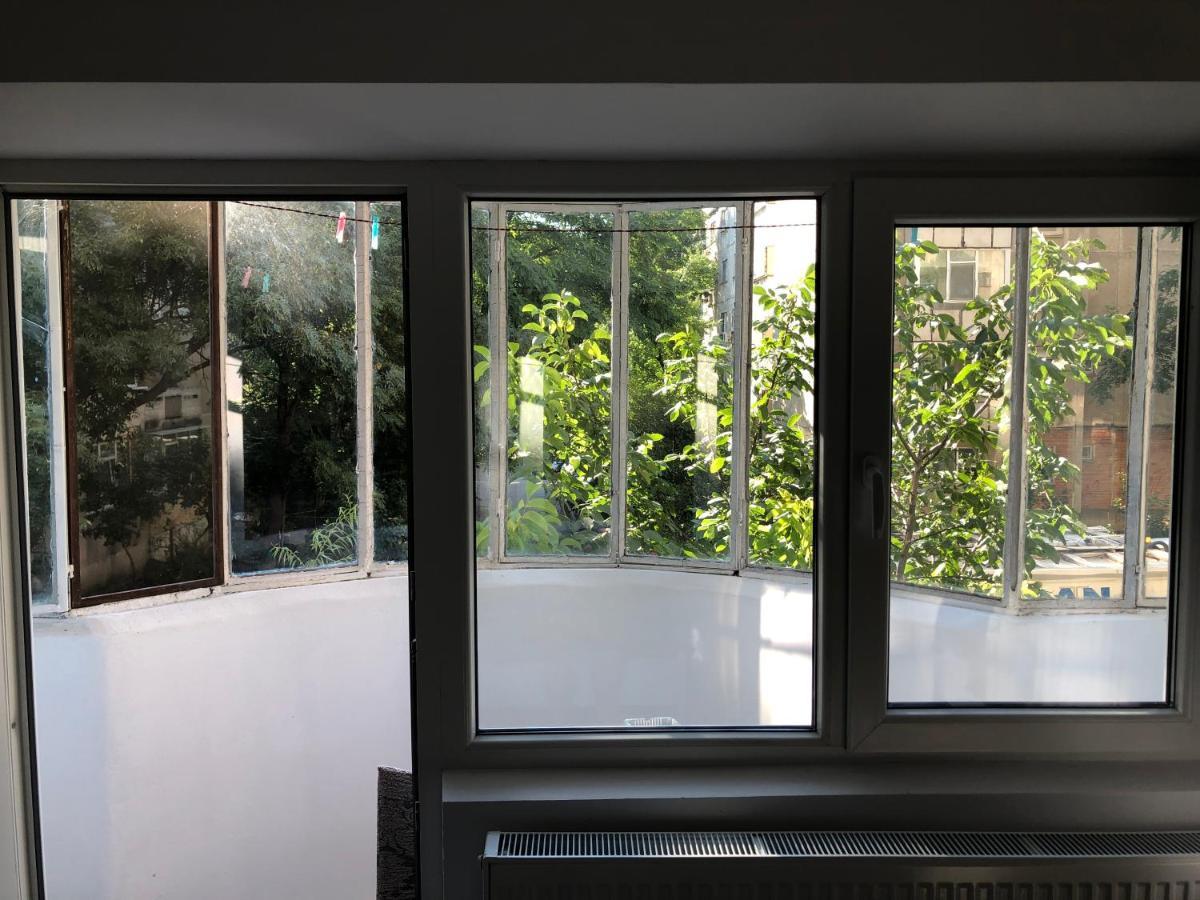 Le Garcon De Cristina-Simple,Quiet,Spacious Studio 부쿠레슈티 외부 사진