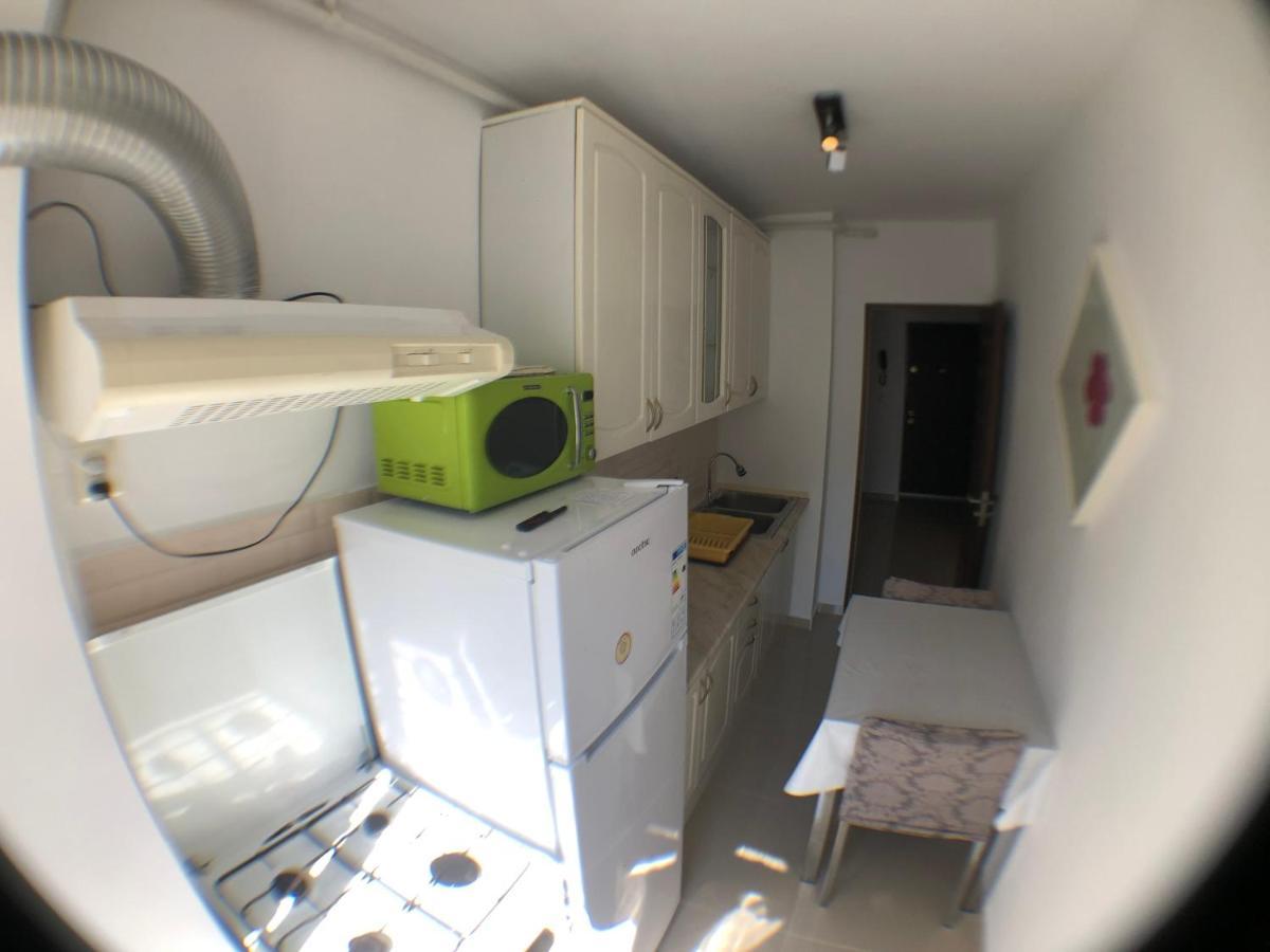 Le Garcon De Cristina-Simple,Quiet,Spacious Studio 부쿠레슈티 외부 사진